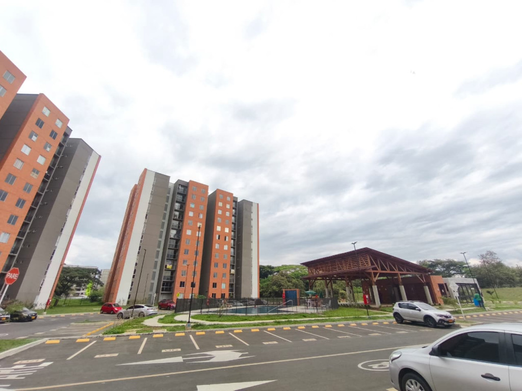 Apartamento En Arriendo - Valle Del Lili, Cali