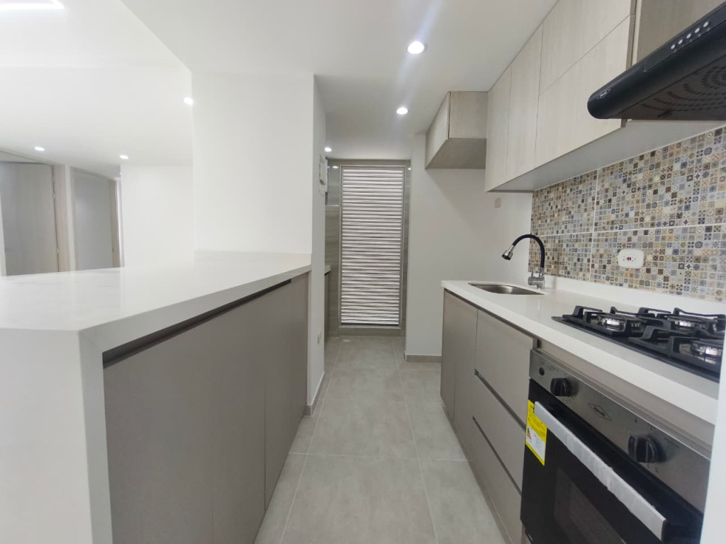 Apartamento En Arriendo - Valle Del Lili, Cali