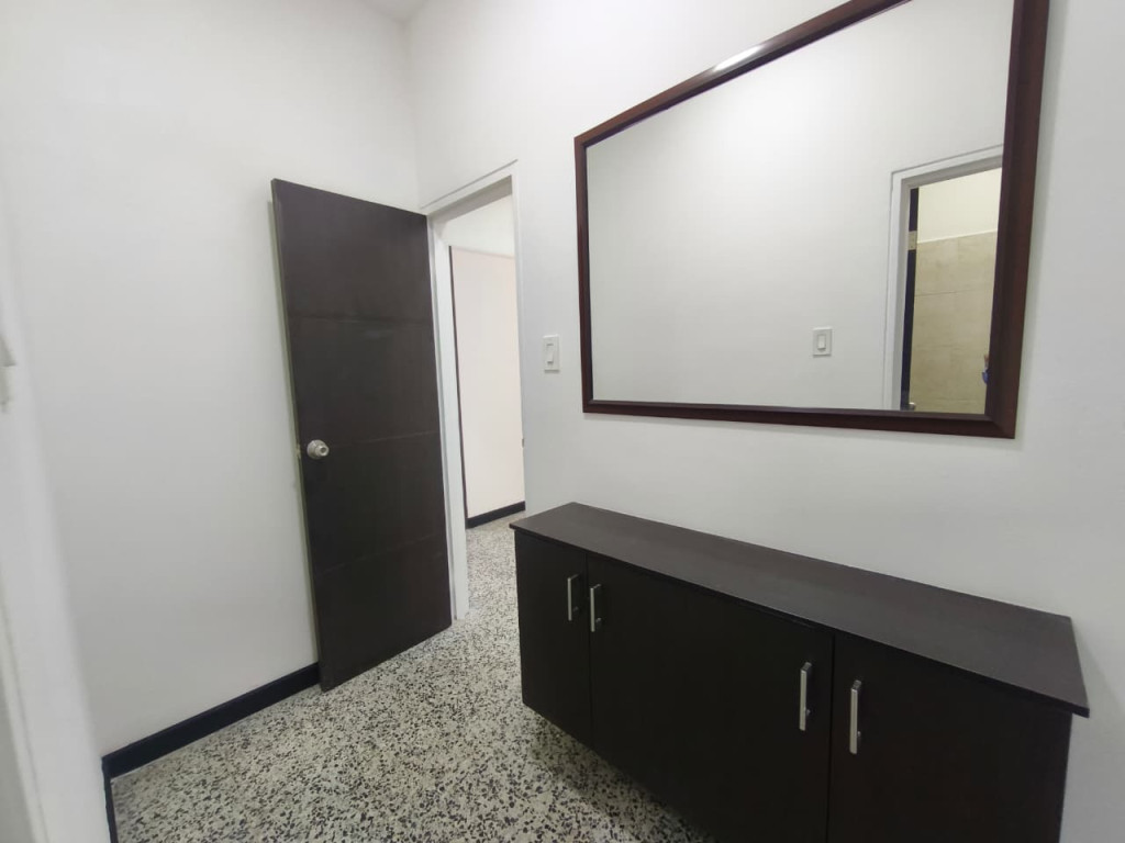 Oficina En Arriendo - Santa Mónica Residencial, Cali