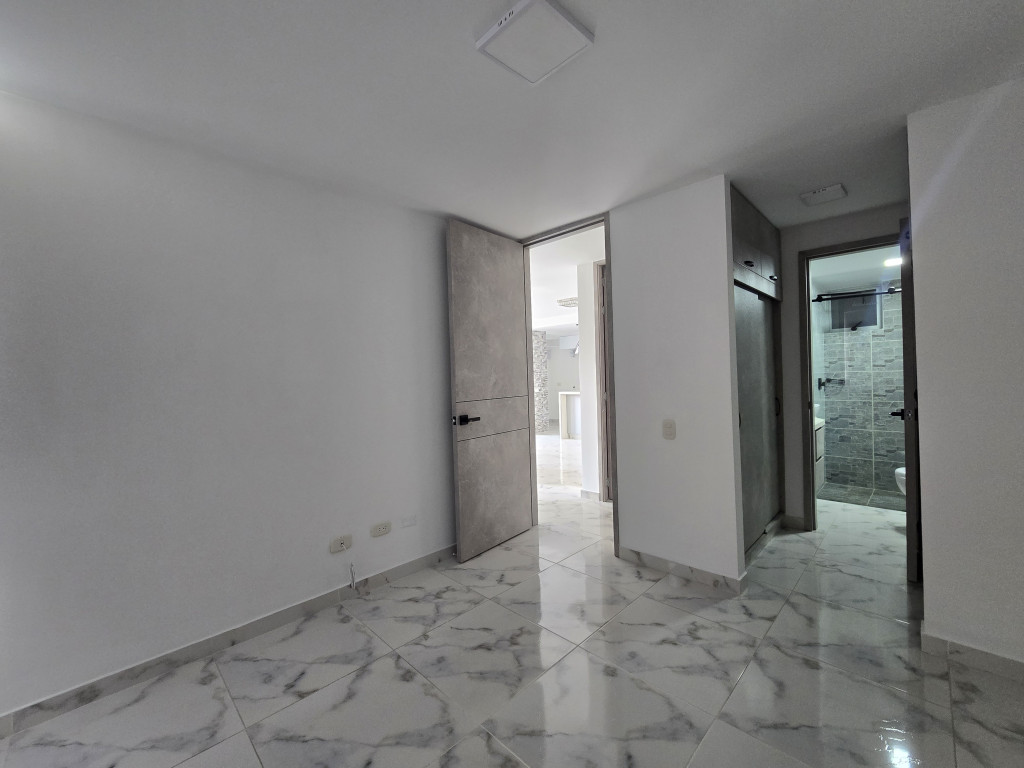 Apartamento En Venta - Valle Del Lili, Cali