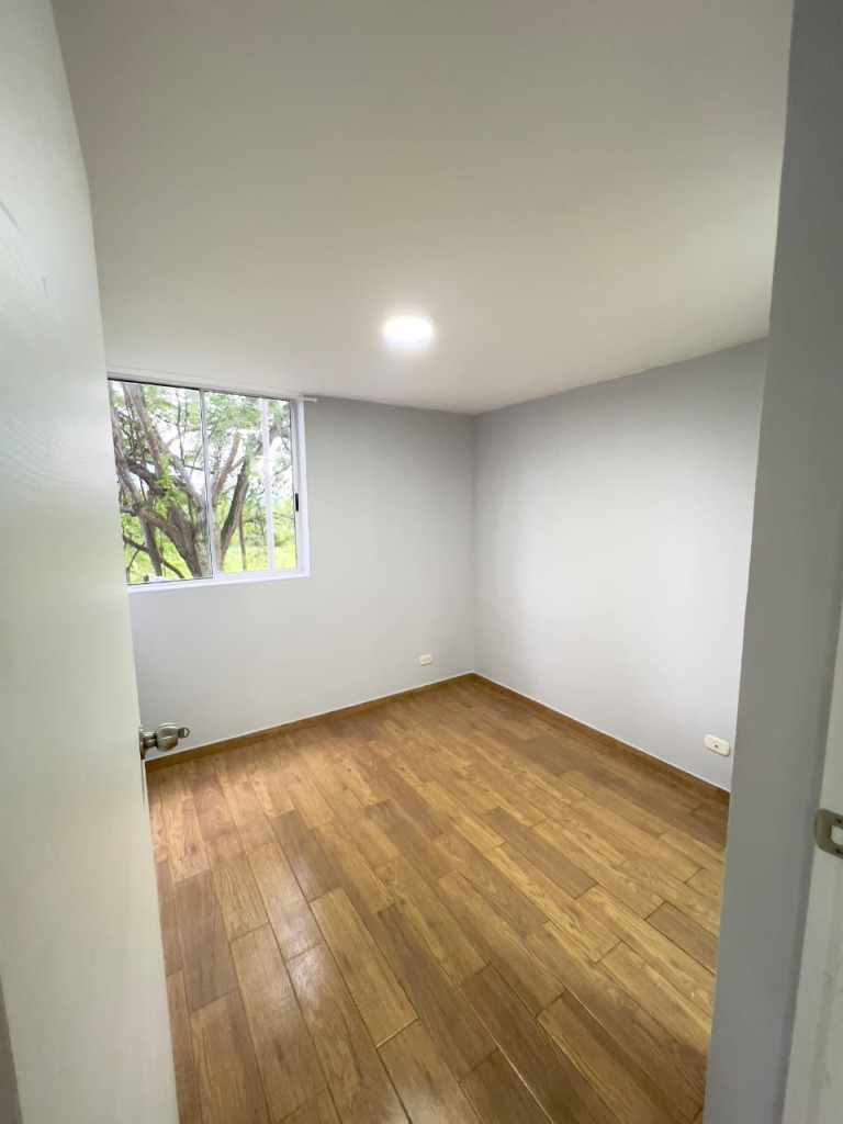 Apartamento En Arriendo - Ciudad Guabinas, Yumbo