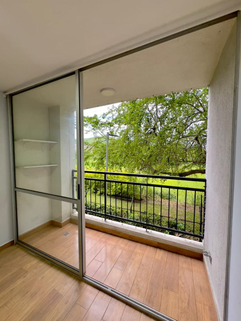 Apartamento En Arriendo - Ciudad Guabinas, Yumbo