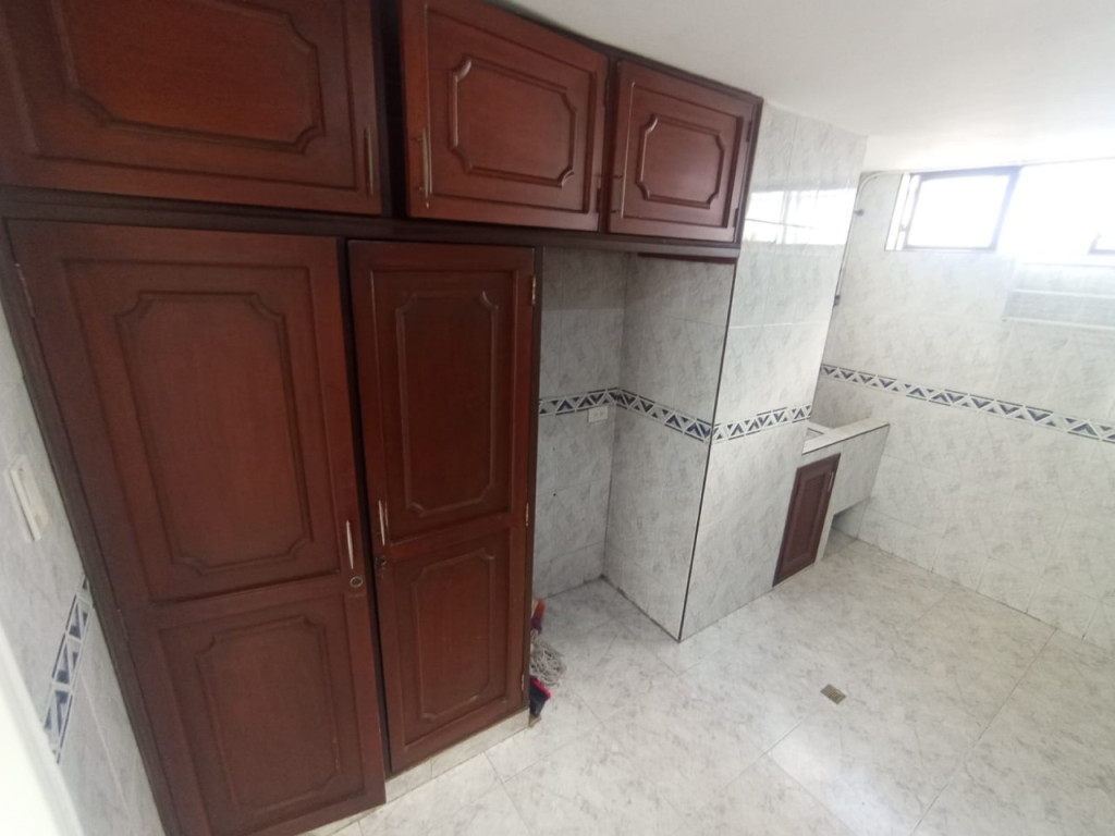 Apartamento En Arriendo - El Limonar, Cali