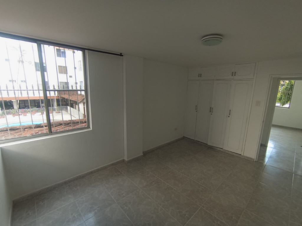 Apartamento En Arriendo - El Limonar, Cali