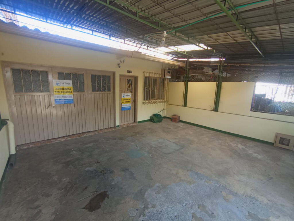 Casa En Arriendo - La Primavera, Cali