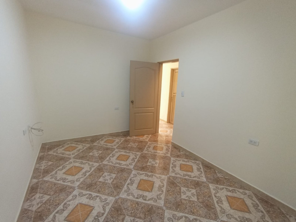 Casa En Arriendo - La Primavera, Cali