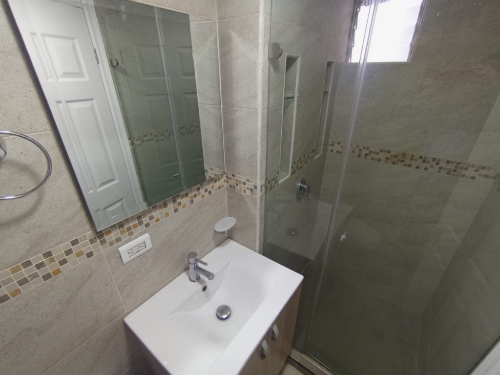 Apartamento En Arriendo - Aguacatal, Cali