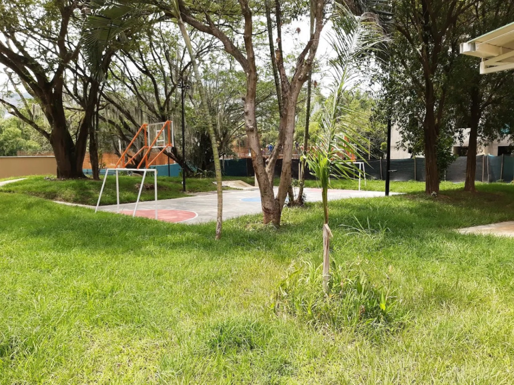 Apartamento En Arriendo - Aguacatal, Cali