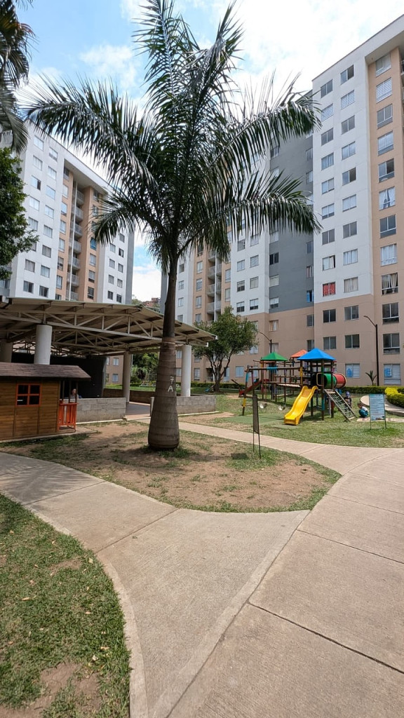 Apartamento En Arriendo - Aguacatal, Cali