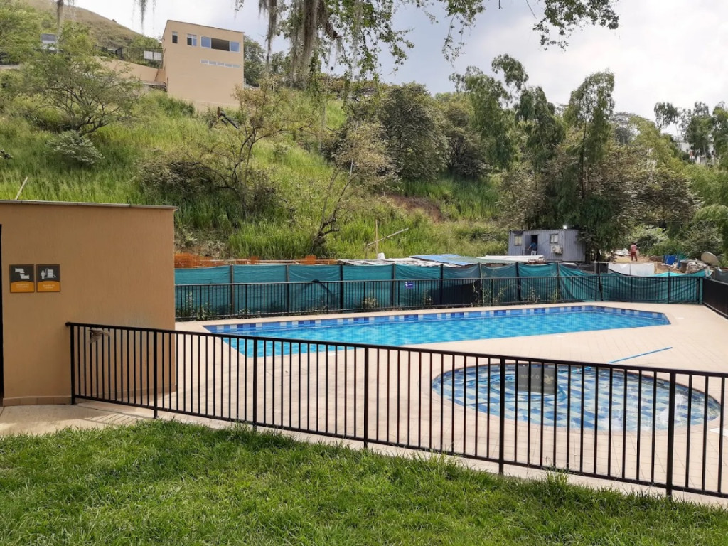 Apartamento En Arriendo - Aguacatal, Cali