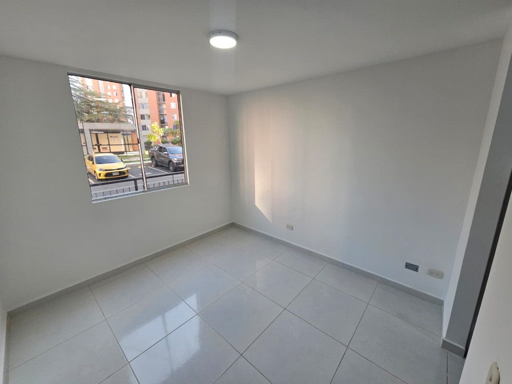 Apartamento En Arriendo - Valle Del Lili, Cali