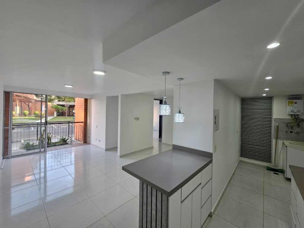 Apartamento En Arriendo - Valle Del Lili, Cali