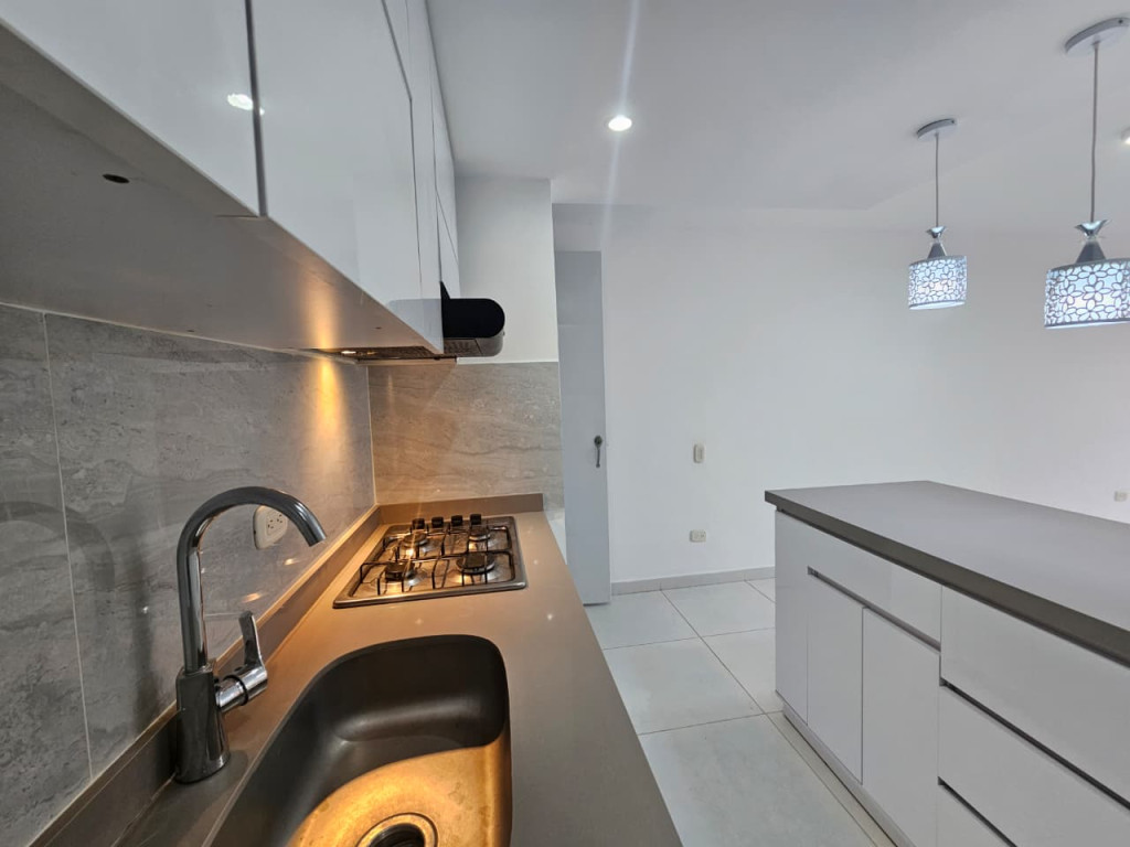 Apartamento En Arriendo - Valle Del Lili, Cali