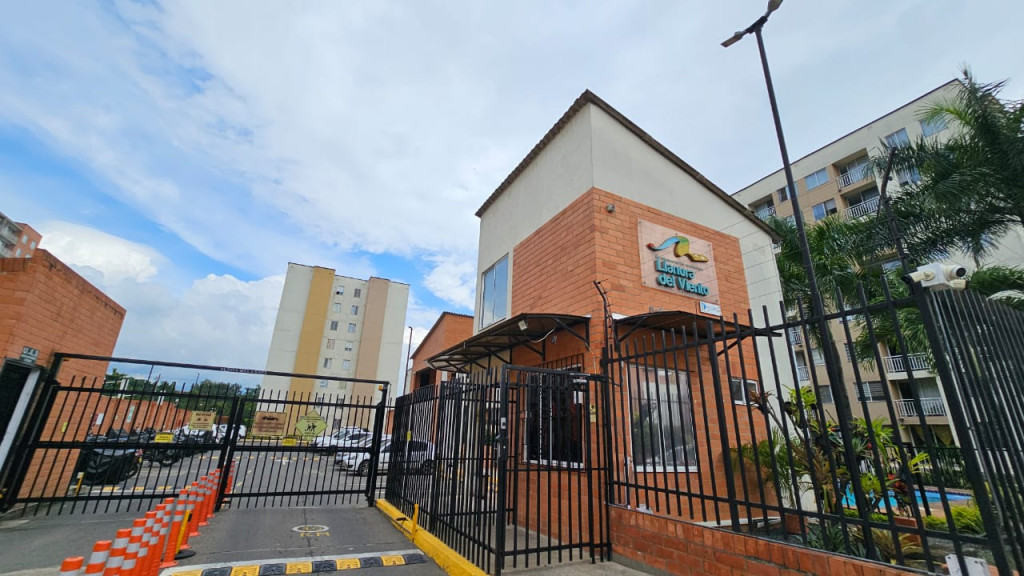 Apartamento En Arriendo - Valle Del Lili, Cali