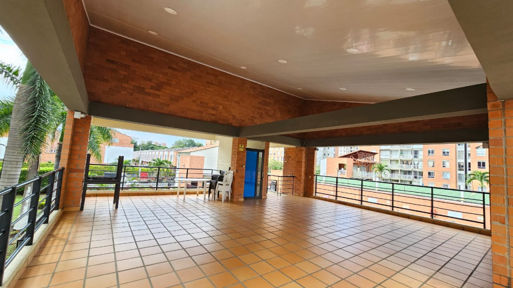 Apartamento En Arriendo - Valle Del Lili, Cali