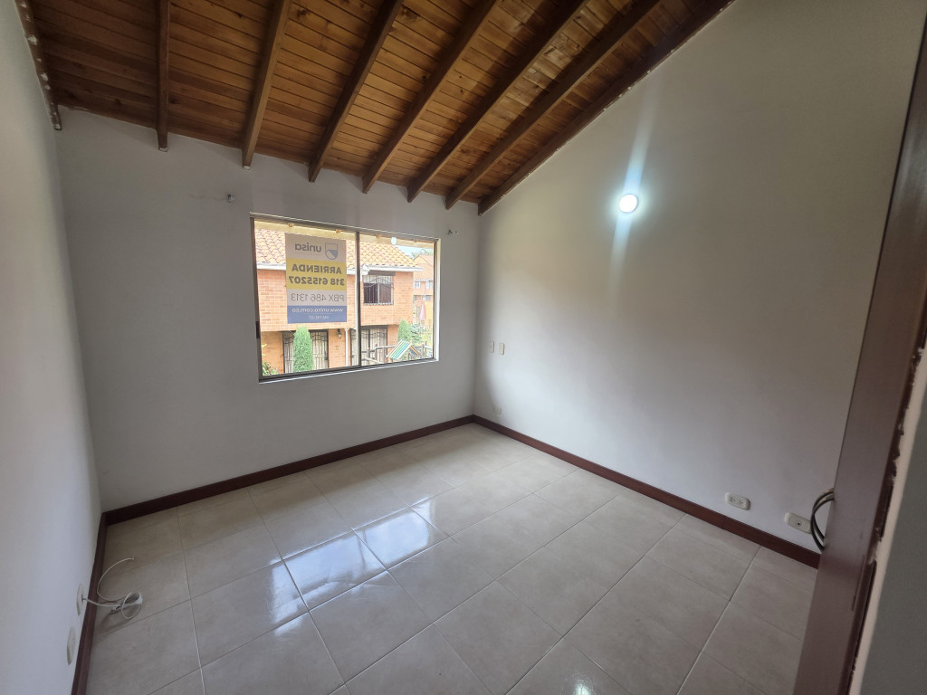 Casa En Arriendo - Prados Del Limonar, Cali