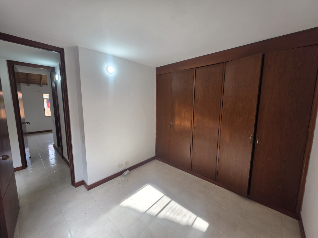 Casa En Arriendo - Prados Del Limonar, Cali