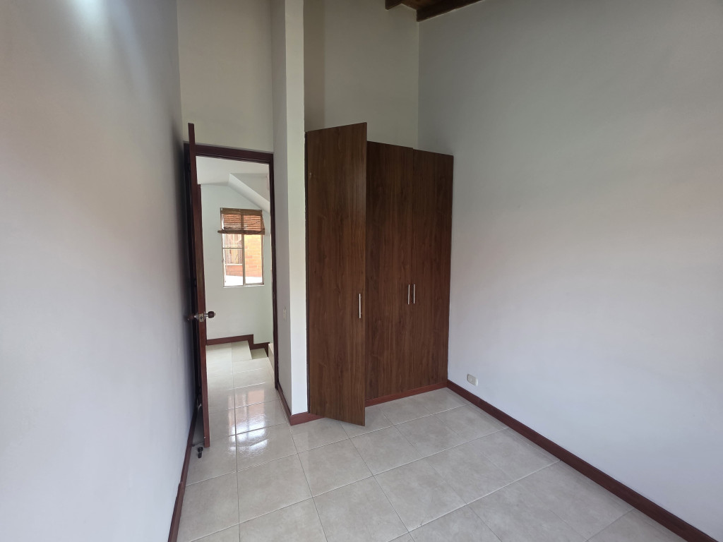 Casa En Arriendo - Prados Del Limonar, Cali