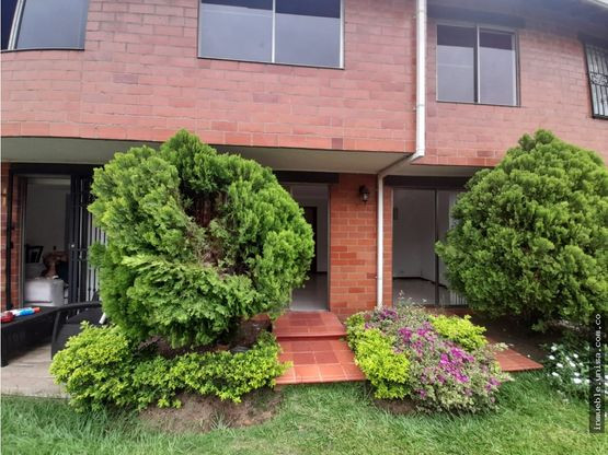 Casa En Arriendo - Prados Del Limonar, Cali