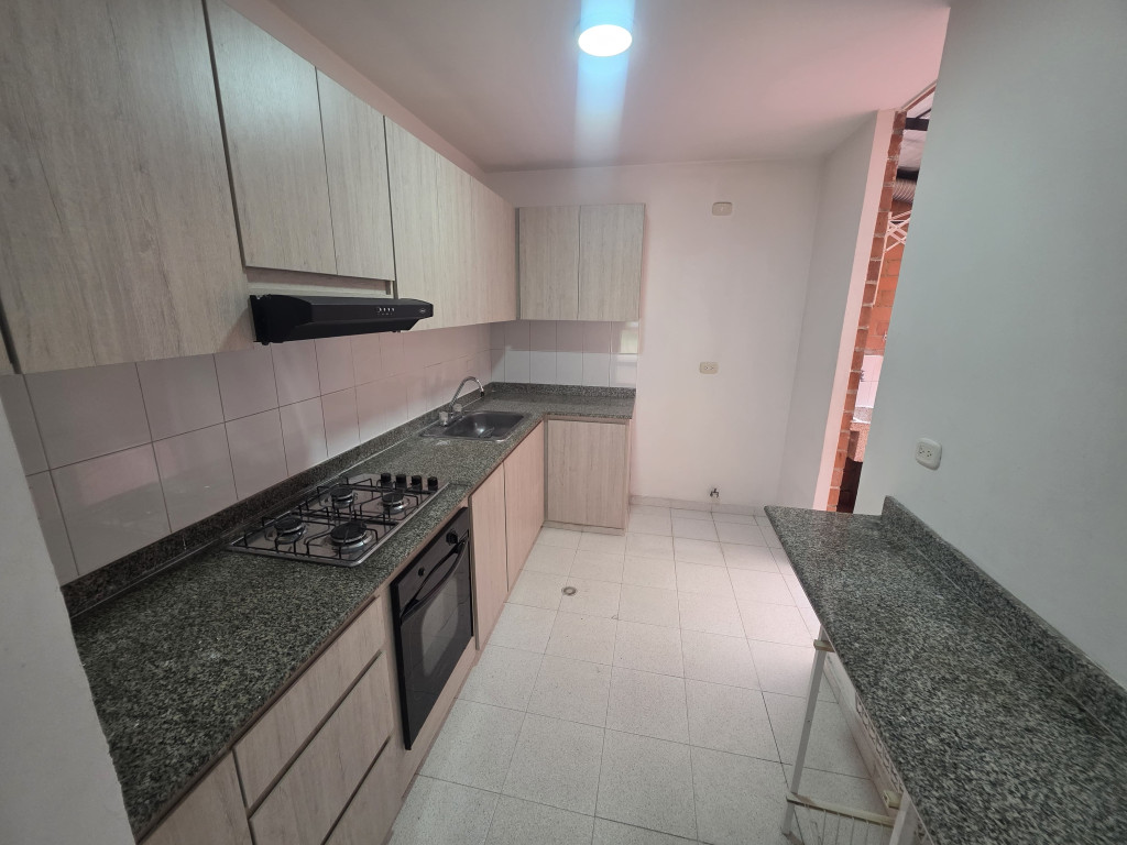 Casa En Arriendo - Prados Del Limonar, Cali