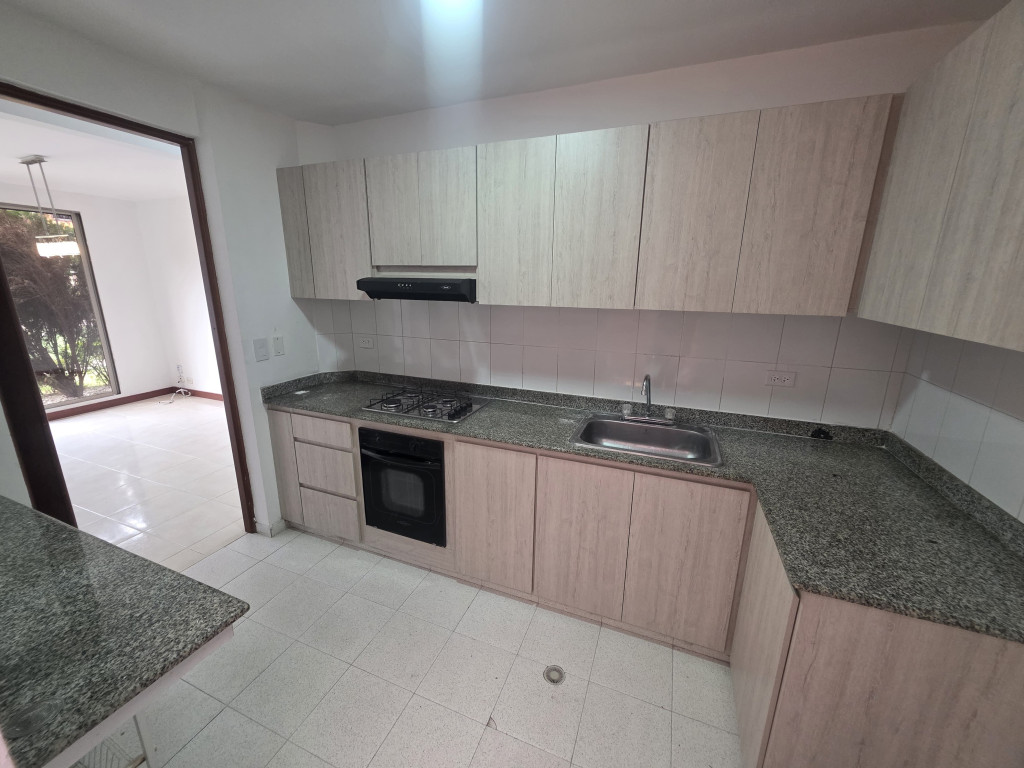 Casa En Arriendo - Prados Del Limonar, Cali