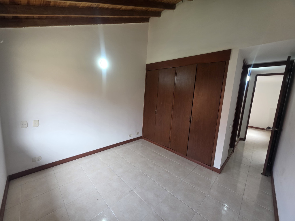 Casa En Arriendo - Prados Del Limonar, Cali