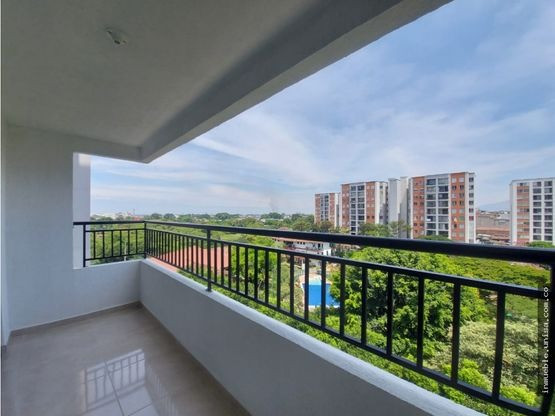 Apartamento En Arriendo - Prados Del Norte, Cali