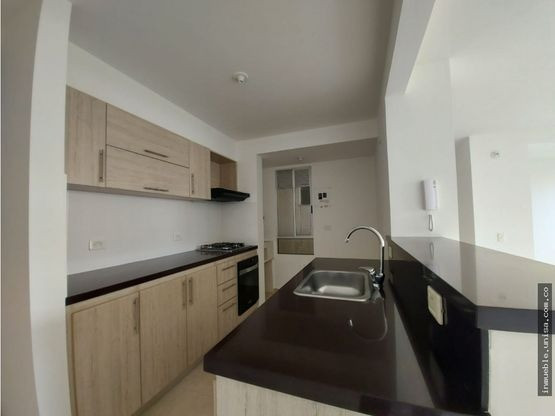Apartamento En Arriendo - Prados Del Norte, Cali