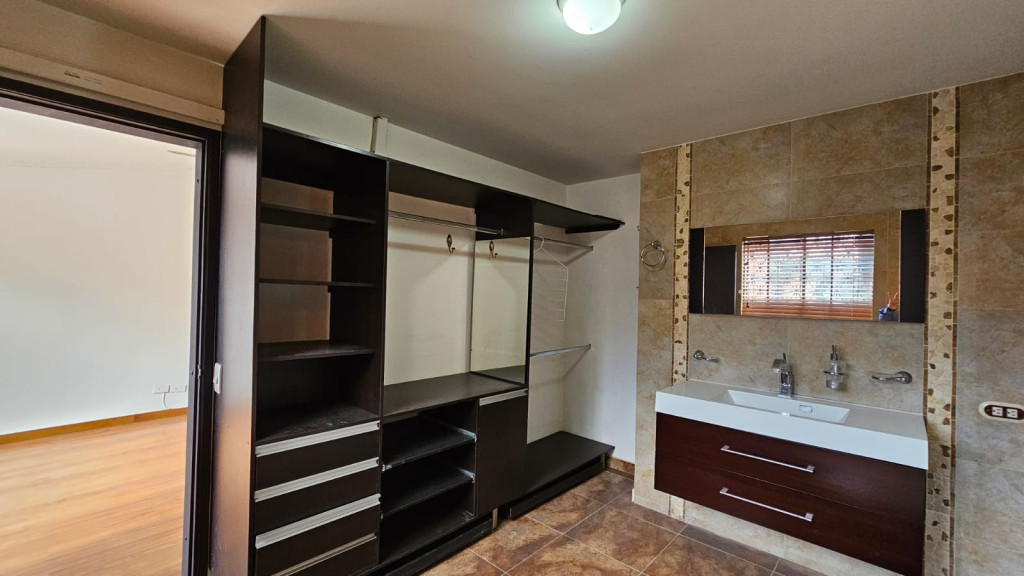Casa En Arriendo - Caney, Cali