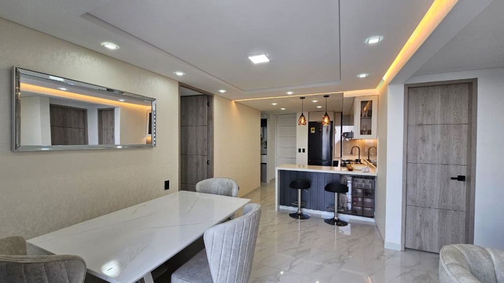 Apartamento En Arriendo - Hacienda Kachipay, Cali