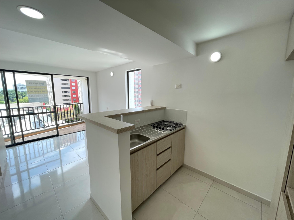 Apartaestudio En Arriendo - Urbanización La Flora, Cali