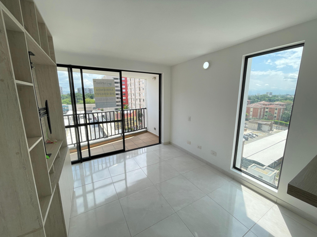 Apartaestudio En Arriendo - Urbanización La Flora, Cali