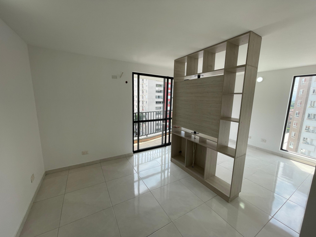 Apartaestudio En Arriendo - Urbanización La Flora, Cali