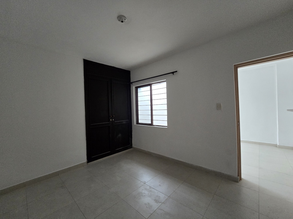 Casa En Venta - Junín, Cali
