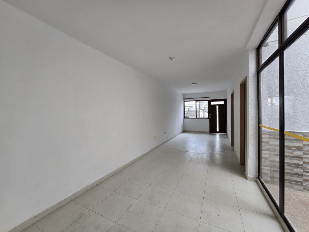 Casa En Venta - Junín, Cali