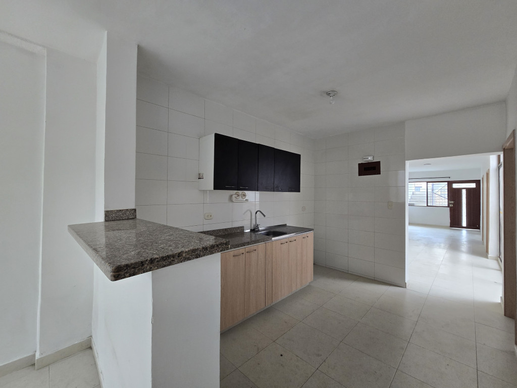 Casa En Venta - Junín, Cali