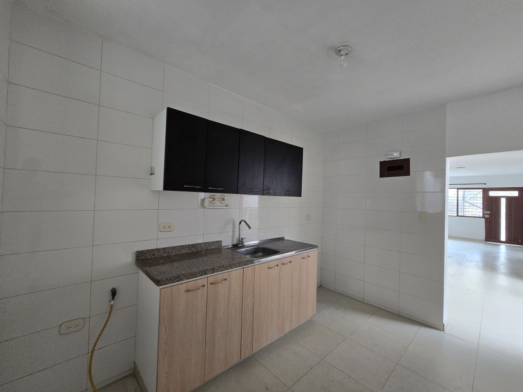 Casa En Venta - Junín, Cali