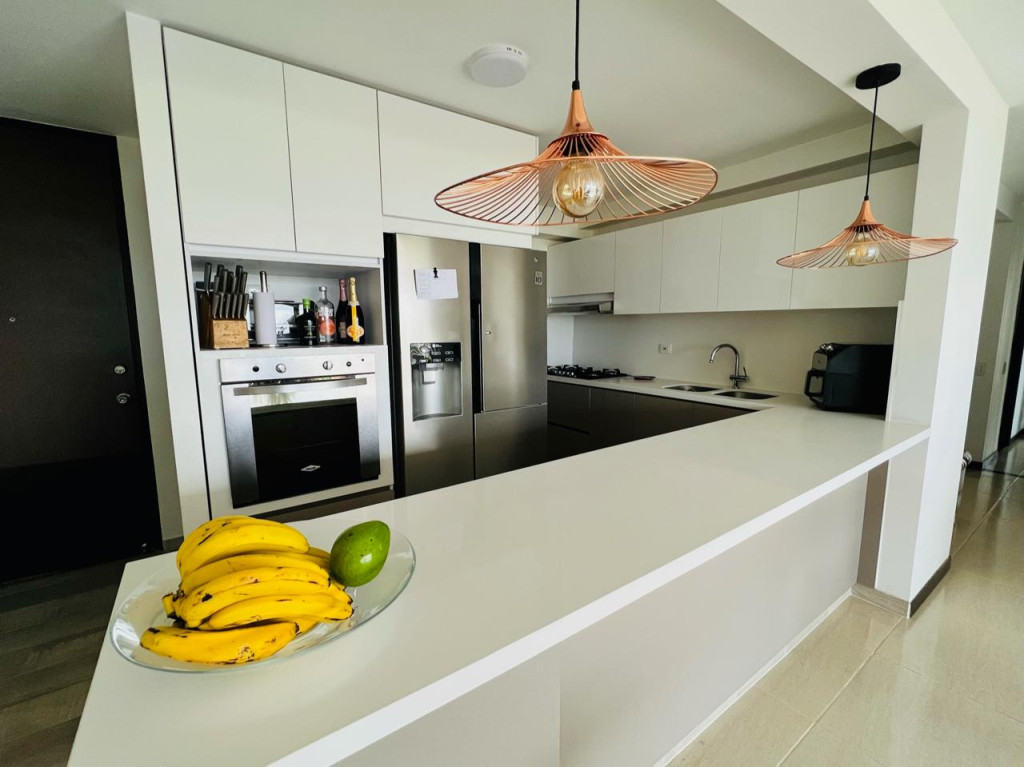 Apartamento En Arriendo - Urbanización La Flora, Cali