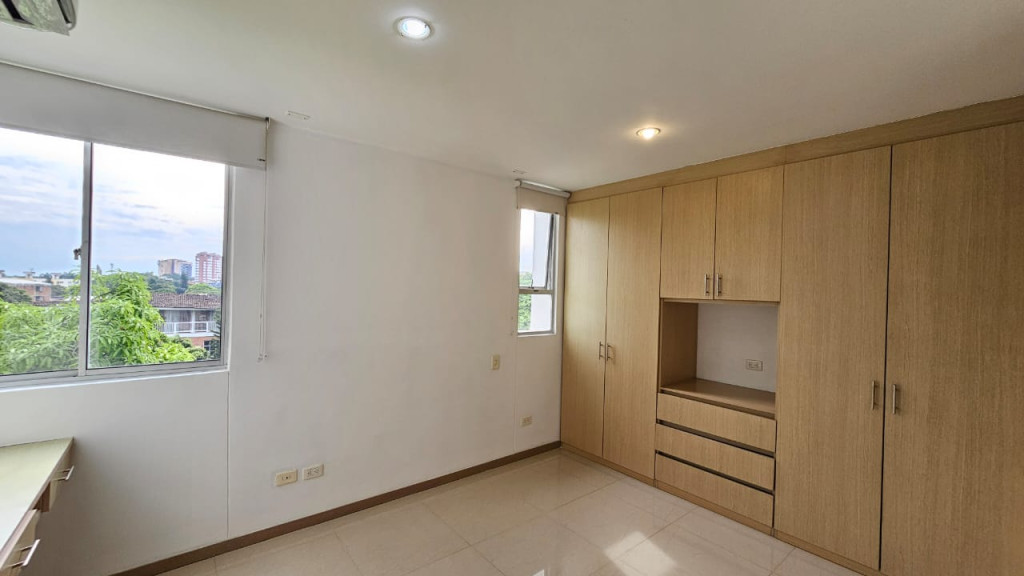 Apartamento En Arriendo - Capri, Cali