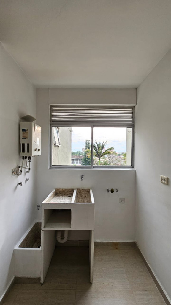 Apartamento En Arriendo - Capri, Cali