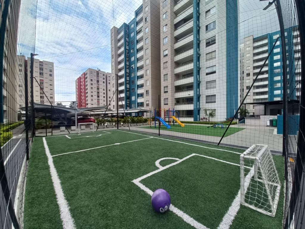 Apartamento En Arriendo - Urbanización La Flora, Cali