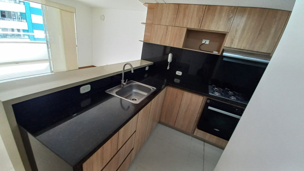 Apartamento En Arriendo - Urbanización La Flora, Cali