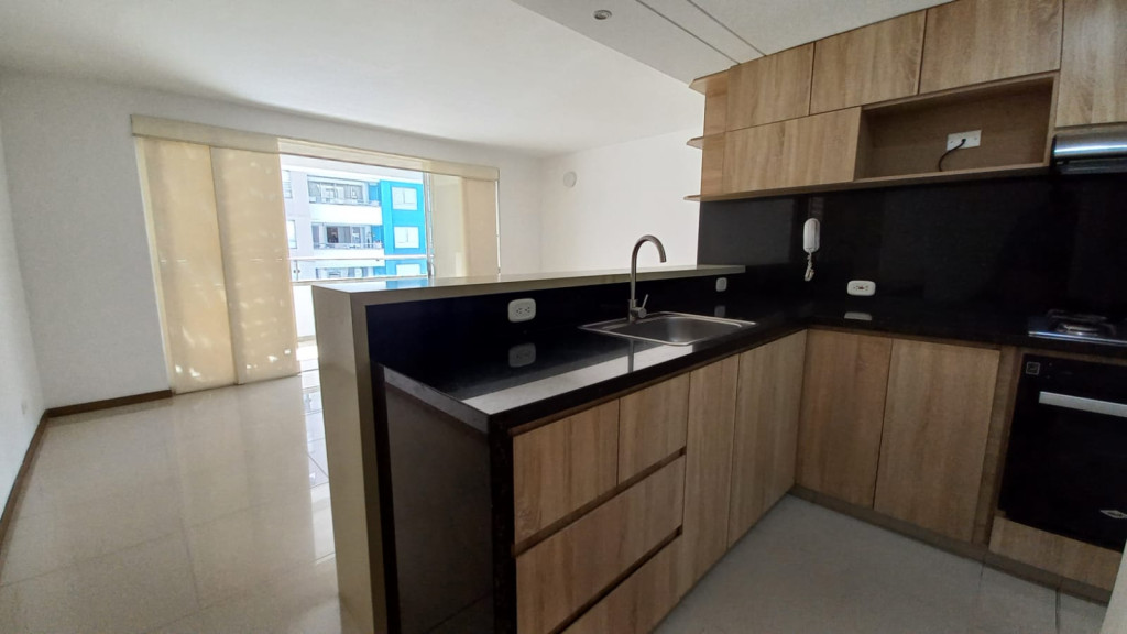 Apartamento En Arriendo - Urbanización La Flora, Cali
