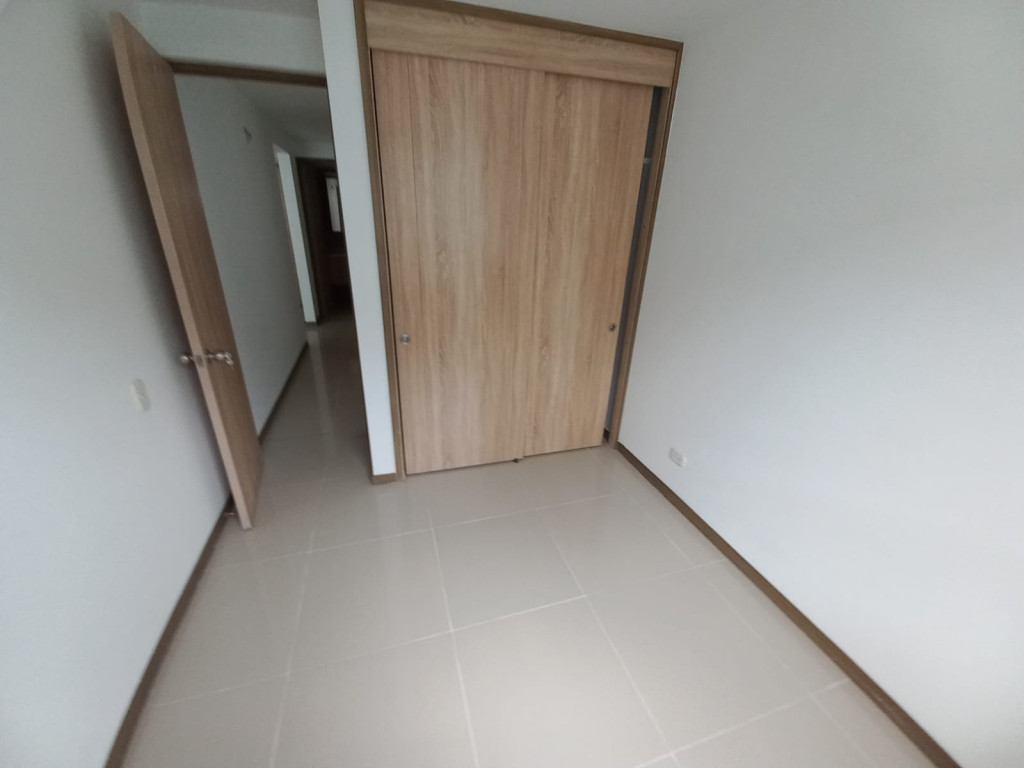 Apartamento En Arriendo - Urbanización La Flora, Cali