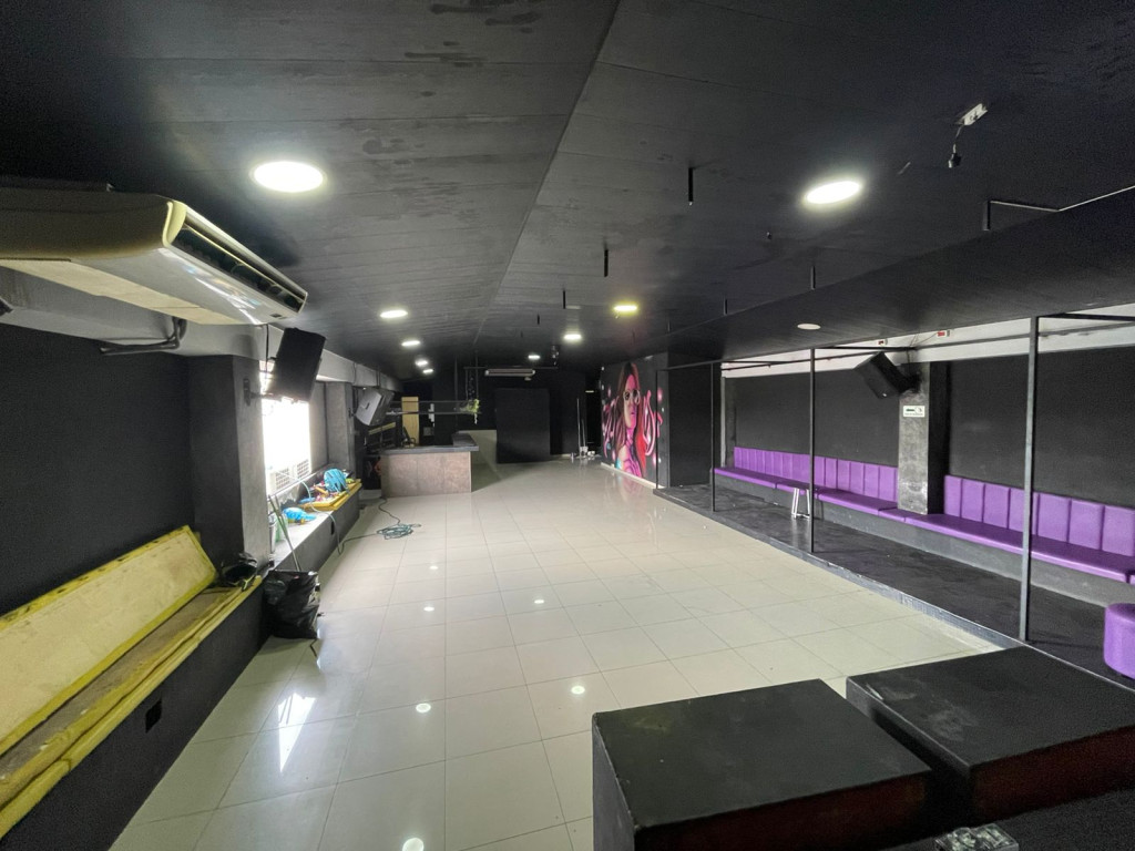 Local En Arriendo - Cambulos, Cali