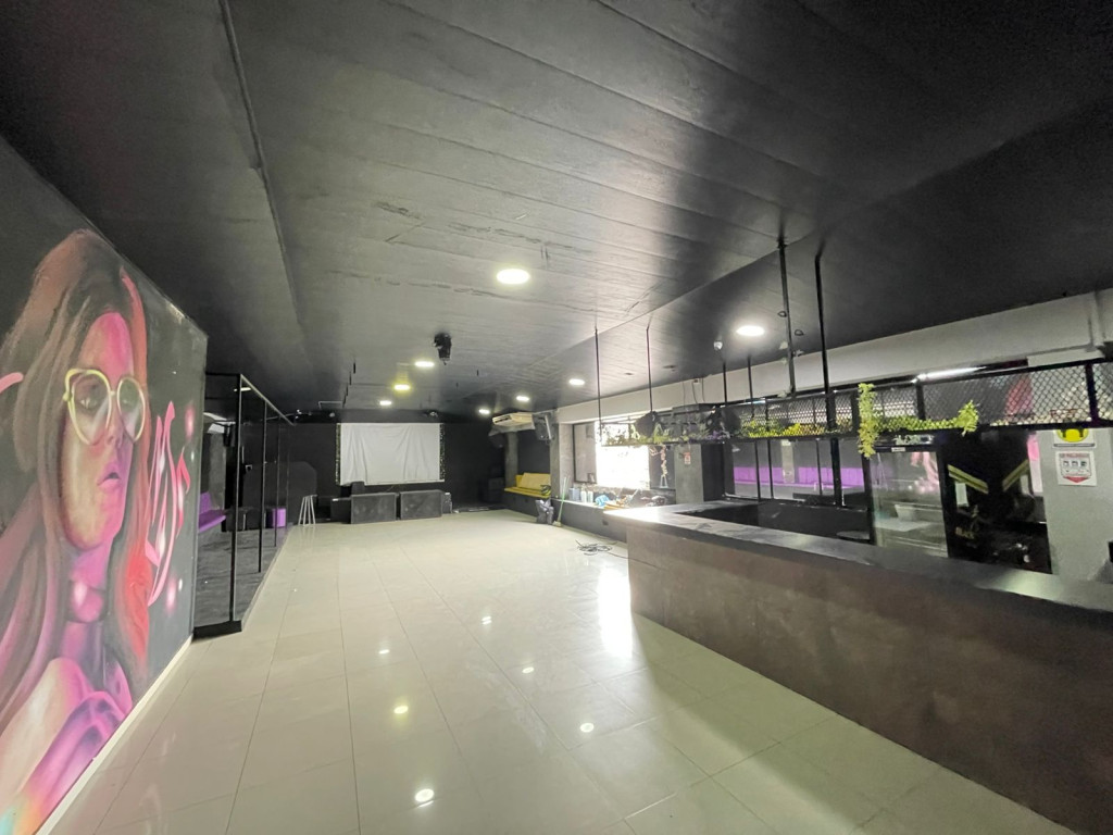 Local En Arriendo - Cambulos, Cali