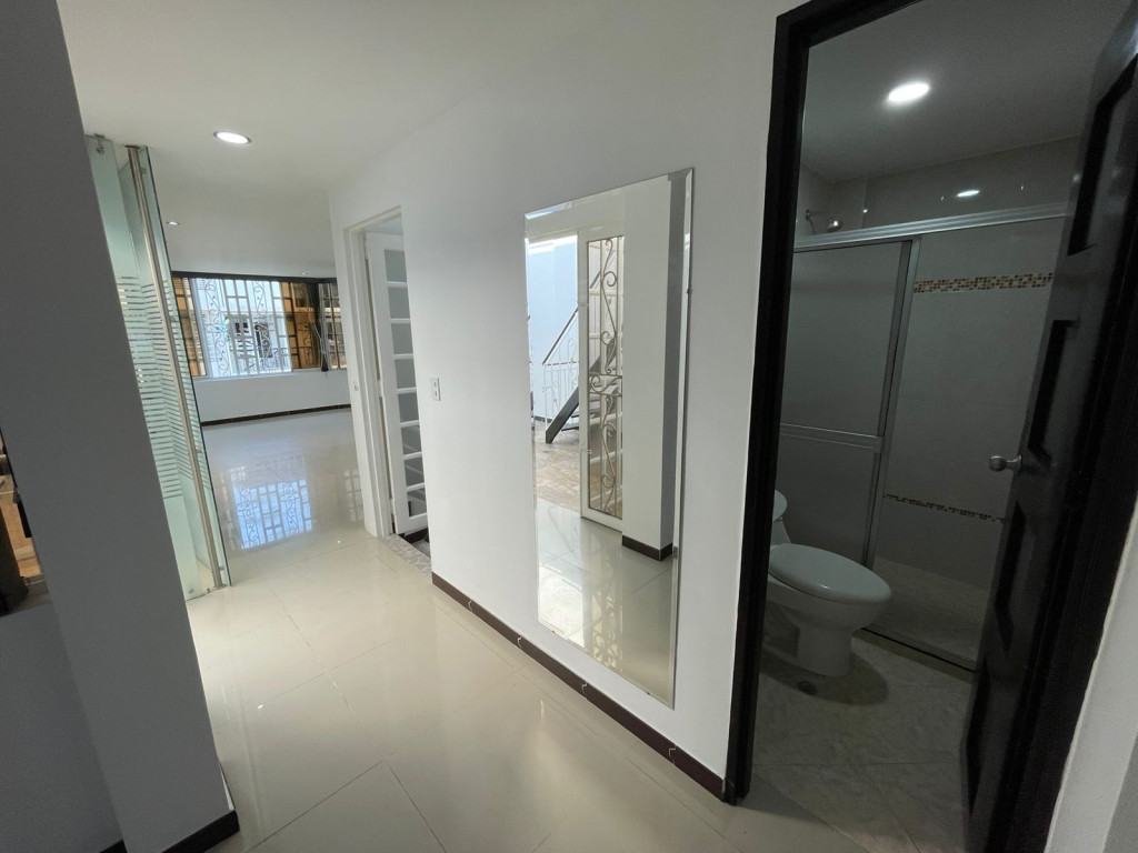 Apartamento En Arriendo - Valle Del Lili, Cali