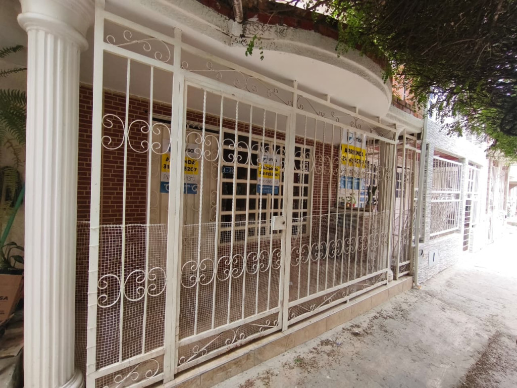 Casa En Arriendo - Villa Del Prado, Cali