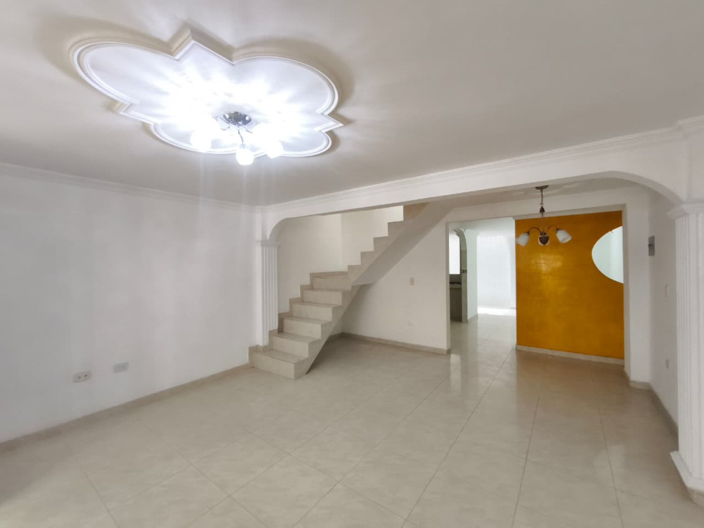 Casa En Arriendo - Villa Del Prado, Cali