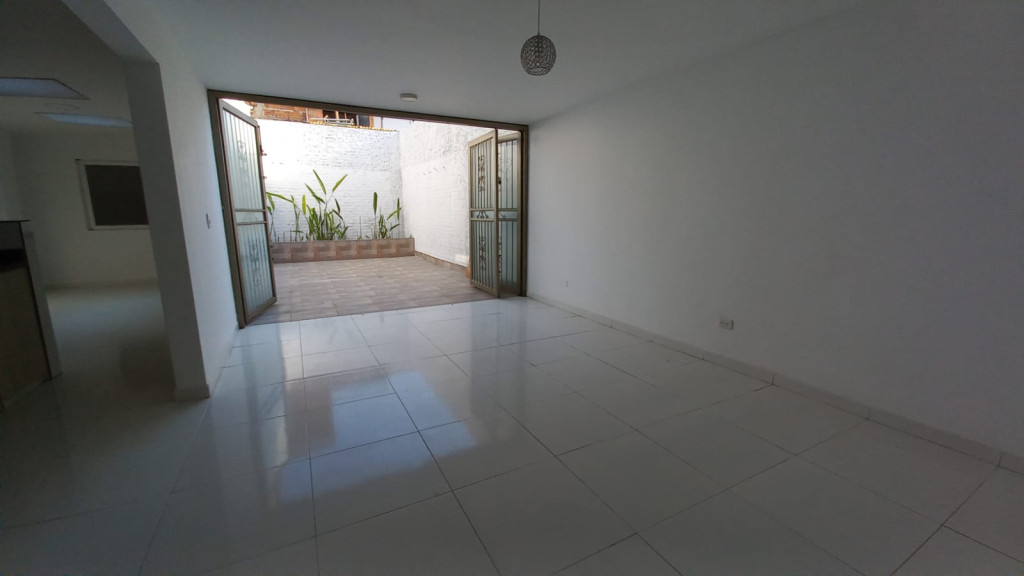 Casa En Arriendo - Urbanización La Flora, Cali